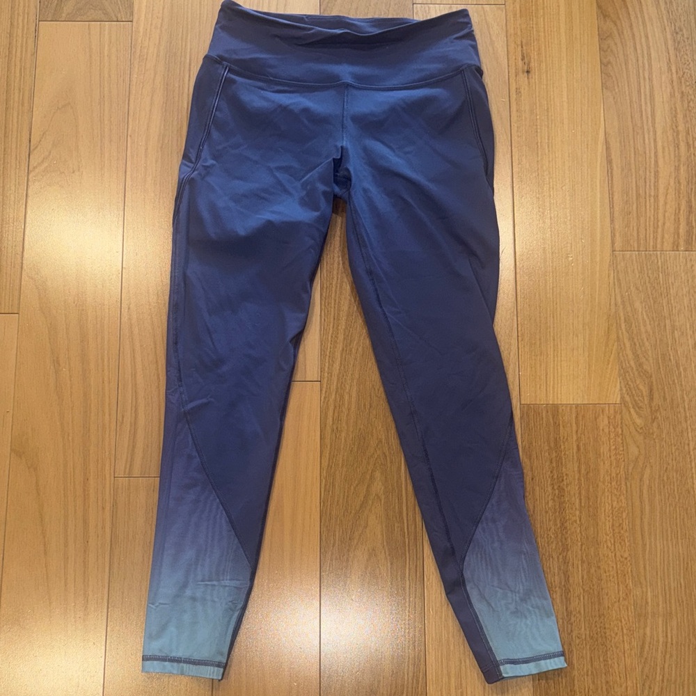 Victoria’s Secret Ombre Blue Athletic Leggings